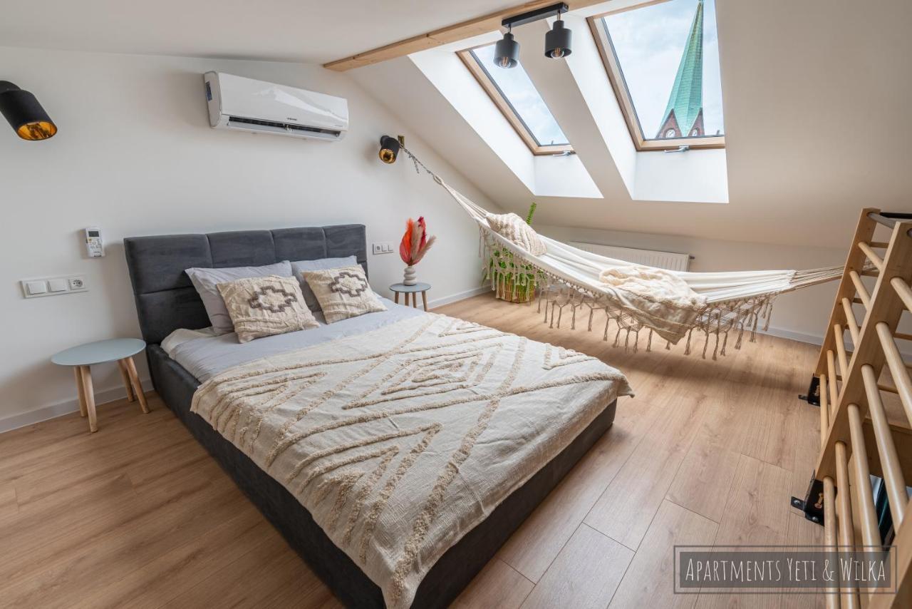 Apartamenty Yeti & Wilka W Centrum Chorzowa: Wilk Kültér fotó